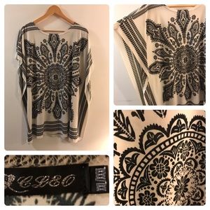 Fantastic no wrinkle patterned tunic